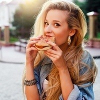 Ellie Sanders