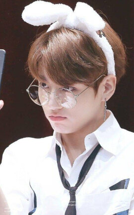 hybrid company - Taekook- boypussy-❀