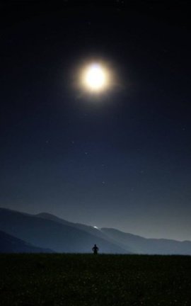 A moon tale
