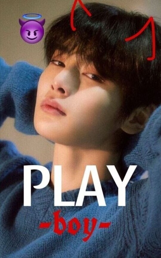 Play boy || jeongin x Kim __