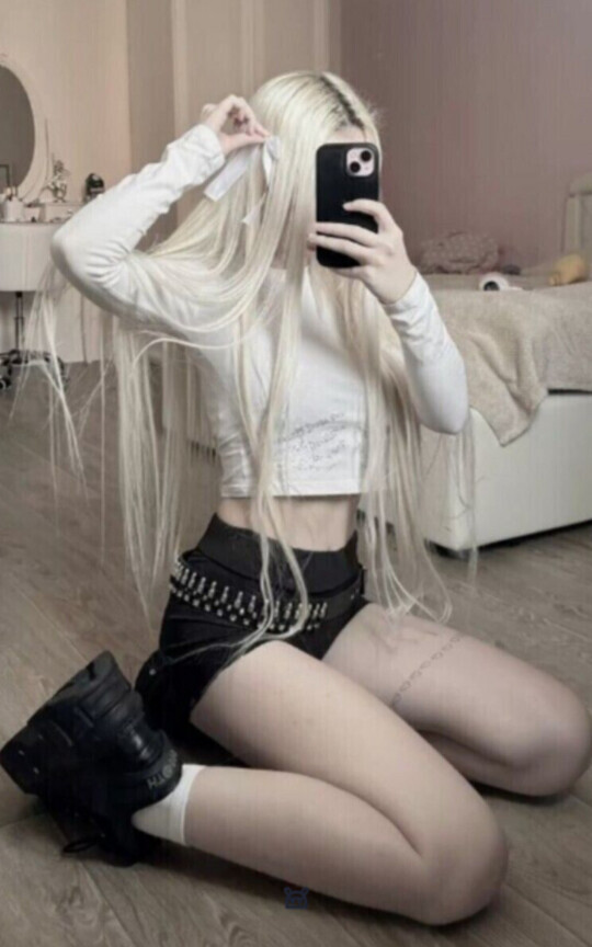 ༯ 𝐷𝑖𝑠𝑠𝑜𝑙𝑣𝑒𝑑 𝐷𝑒𝑠𝑡𝑖𝑛𝑦 ꗃ · 𝑘𝑚