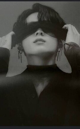 No escaparás.
《KOOKMIN》