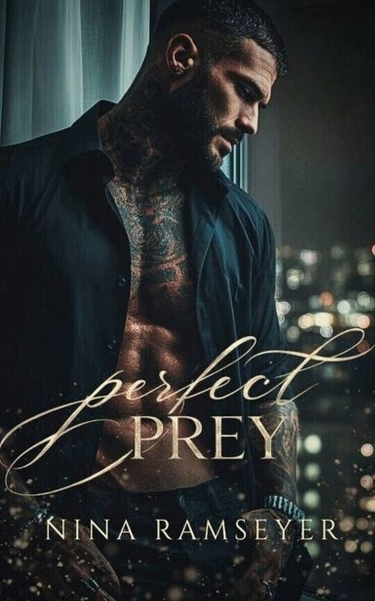 Perfect Prey (A Cat & Mouse Mafia Romance)