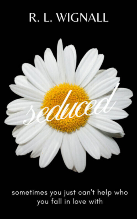 Seduced (Lucy Adams #1)