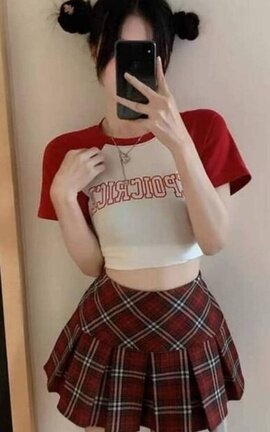 La chica de la falda corta (Imagina con BTS)